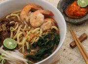 Blok M: 5 Pilihan Makan Siang Lezat, dari Soto Susu Asap hingga Mie Kangkung
