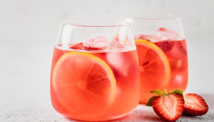 Rahasia Mocktail Dingin: Tips Bartender Soal Es Batu