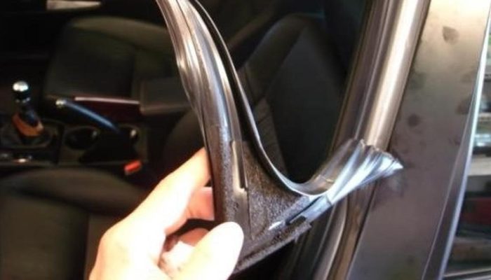 6 Tanda Karet Pintu Mobil Anda Harus Segera Diganti