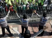 Dua Polisi Rampas Keperawanan Calon Polwan Jambi