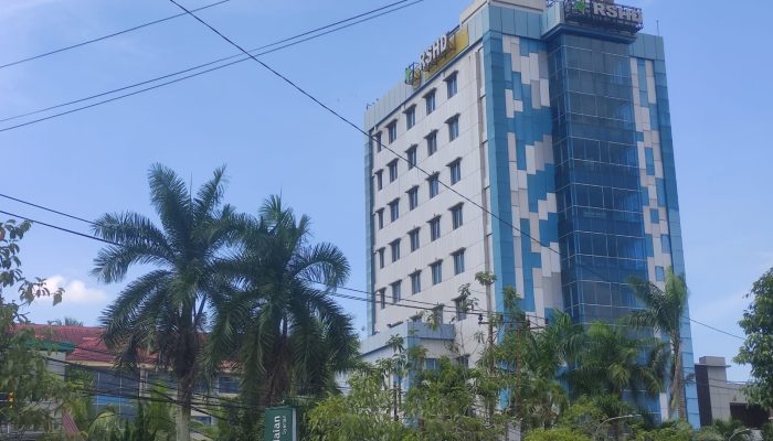 Pinkan Mambo: Rp 2 Juta/Jam Live, Gaji Karyawan Terlantar?