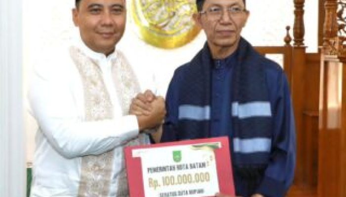 Safari Ramadan di Nongsa, Amsakar Salurkan Bantuan Masjid dan Ajak Raih Lailatulqadar