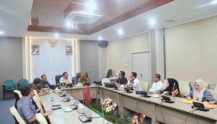Bahas Kamtibmas, DPRD Kota Batam Sambut Kunker Komisi I DPRD Kampar