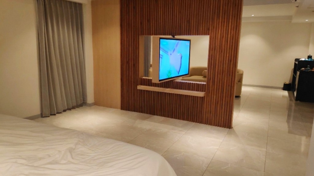 Suite Room Maxone Batam