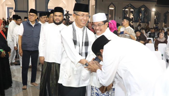 Peringati Tahun Baru Islam 1448 H, Amsakar Getarkan Hati Jemaah Lewat Puisi “Jabal Uhud”
