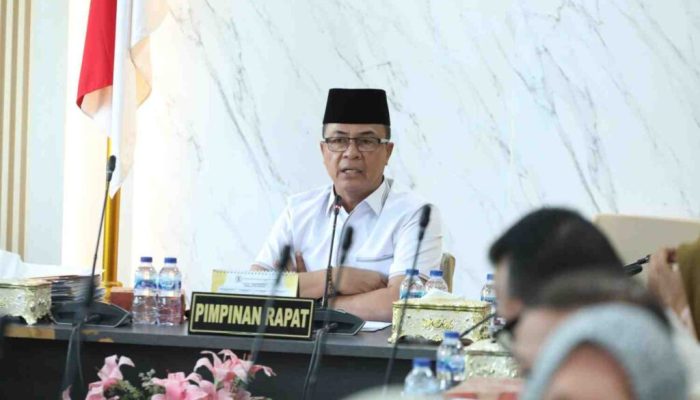 Wakil Ketua I DPRD Kota Batam Pimpin Rapat Finalisasi Pembahasan Ranperda Pertanggungjawaban APBD 2025, Siap Dibawa ke Paripurna
