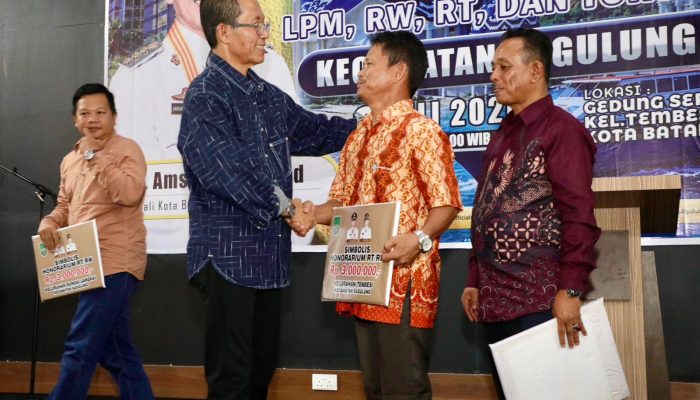 Amsakar Perkuat Peran RT, RW, dan LPM sebagai Penghubung Pemerintah dan Masyarakat