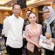 Warga Apresiasi Kinerja Amsakar-Li Claudia, Program Air Bersih hingga Sertifikasi Kampung Tua Terus Berjalan
