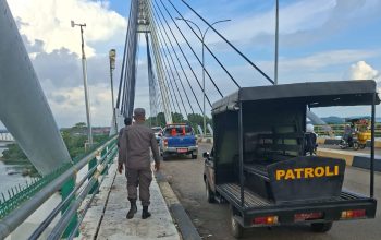 Patroli Gabungan Tertibkan Parkir Di Jembatan Barelang