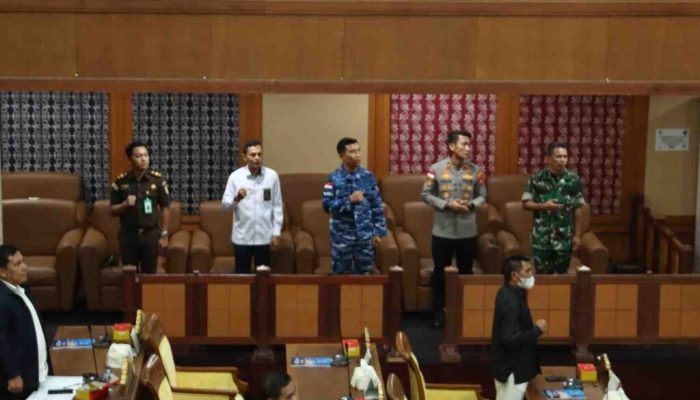 DPRD Gelar Paripurna, Wali Kota Batam Usulkan Perubahan KUA/PPAS 2026 Rp 4,508 T