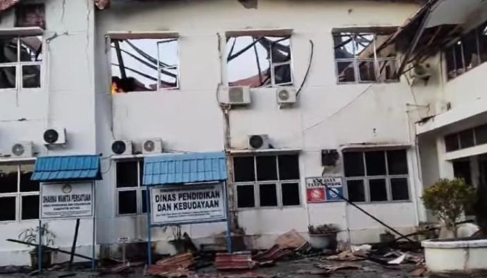 2 Tahun Pasca Kebakaran, Kini Kantor Disdik Natuna Dilelang
